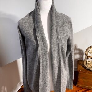 Tahari Ladies 2 ply cashmere Gray Cardigan Sweater